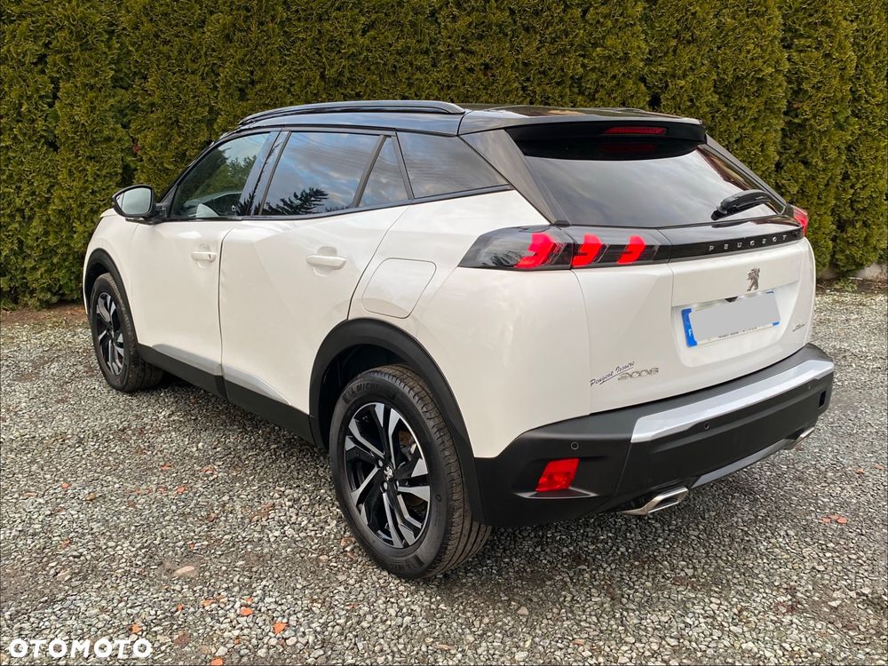 Peugeot 2008 1.2 PureTech GT Line S&S EAT8 - 4