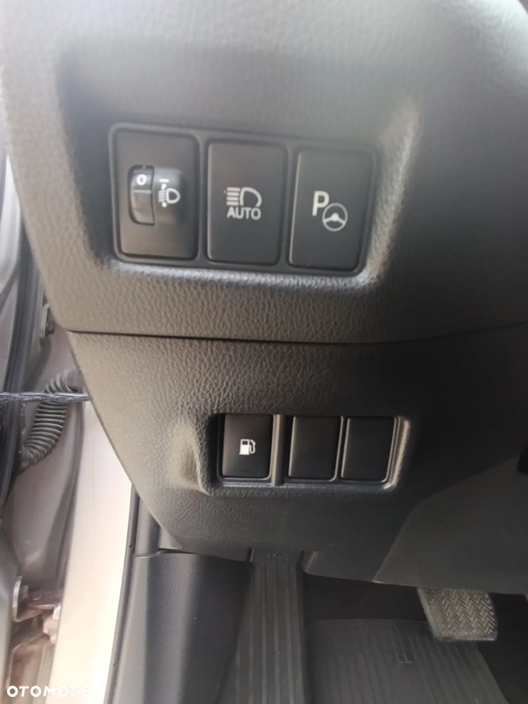 Toyota C-HR 1.2 T GPF Prestige CVT 4x4 - 18