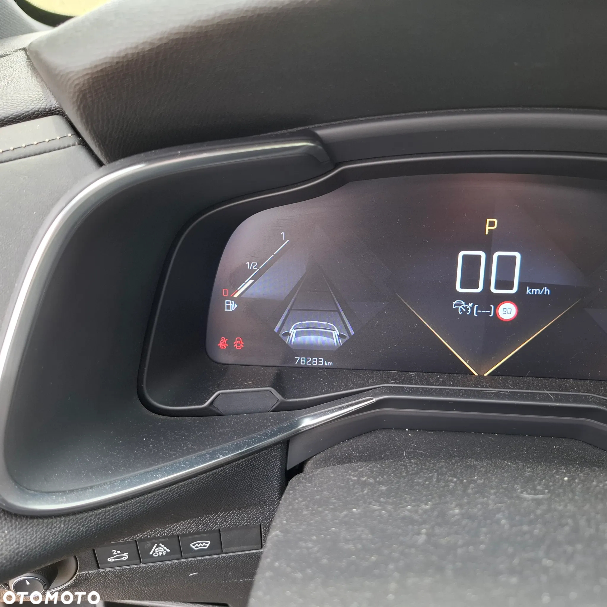 DS Automobiles DS 7 Crossback - 17