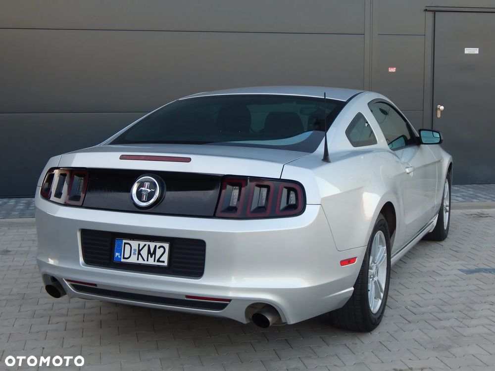 Ford Mustang - 7