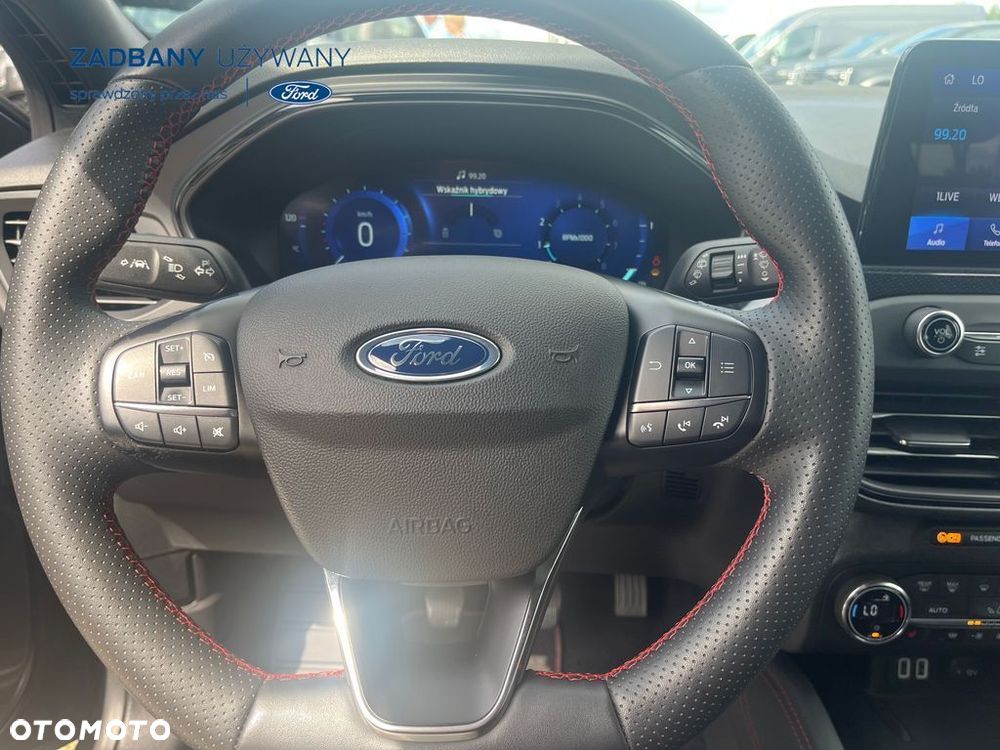 Ford Focus 1.0 EcoBoost Hybrid ST-LINE - 15