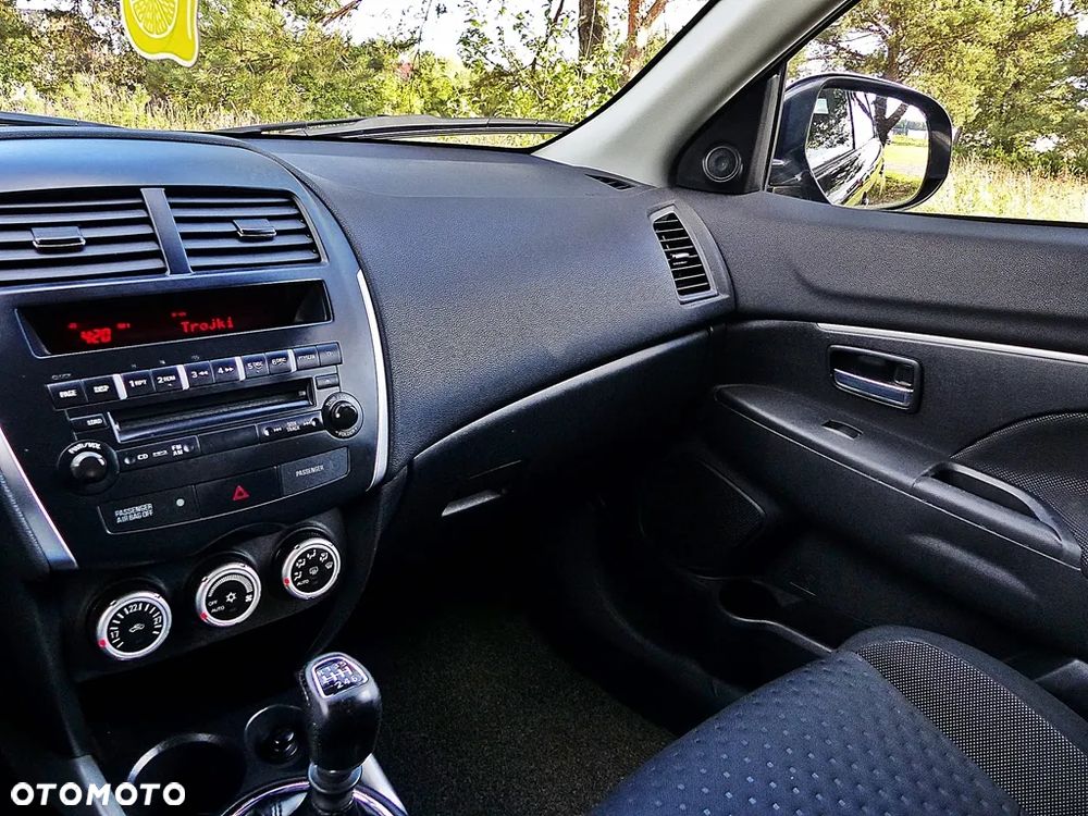 Mitsubishi ASX 1.8 DI-D 2WD Instyle - 34