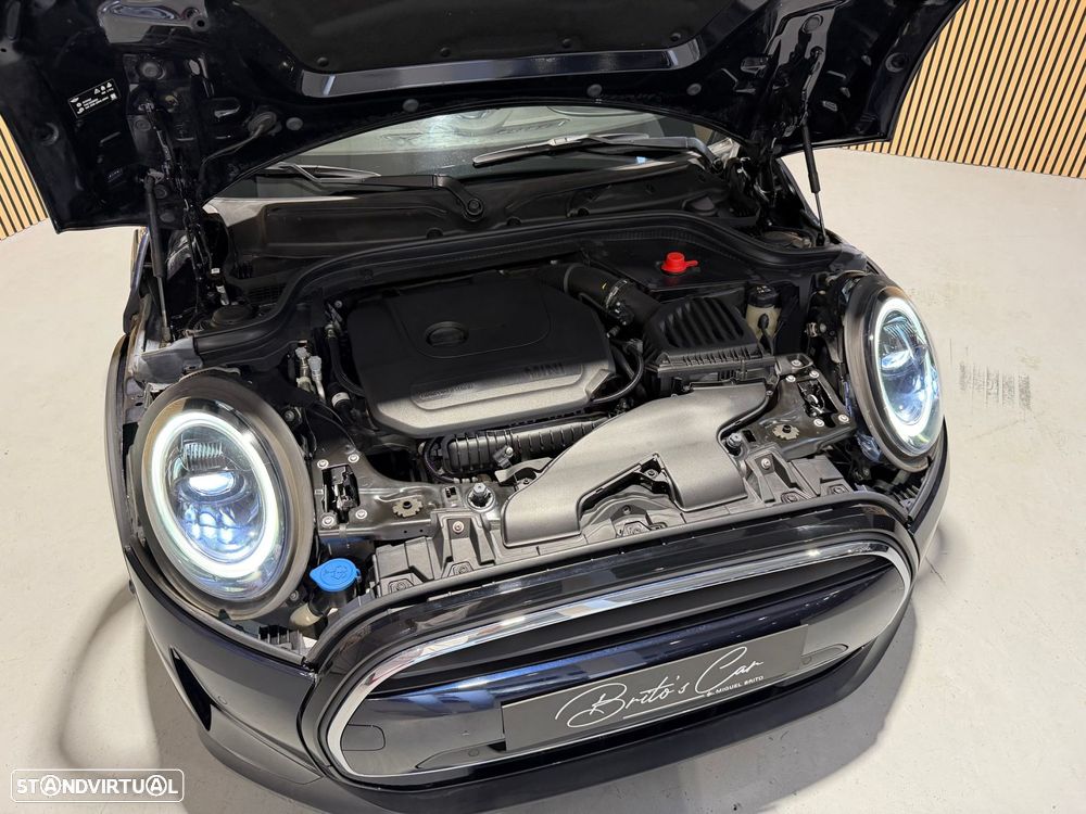 MINI Cabrio Cooper Premium Essential Auto - 36