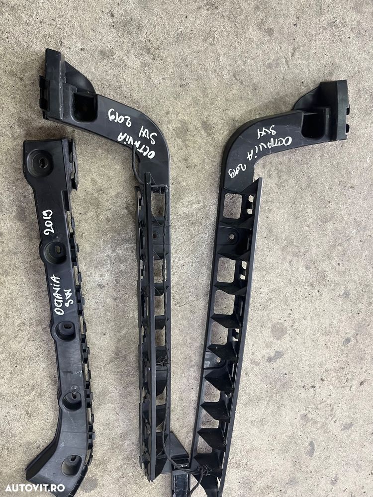 Suporti bară spate Skoda Octavia combi 2019 - 3