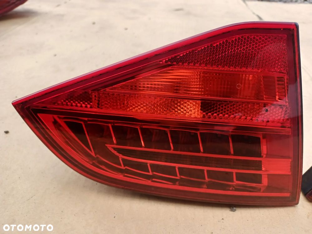 LAMPA TYLNA LED W KLAPE A4 B8 KOMBI - 5