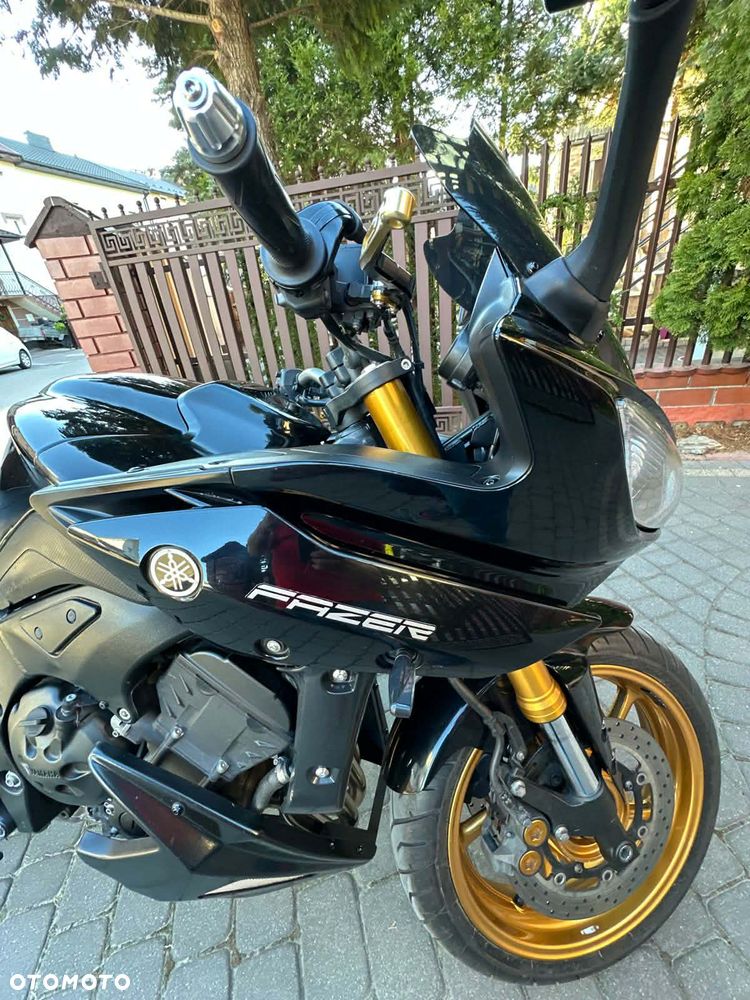 Yamaha FZ8 - 6