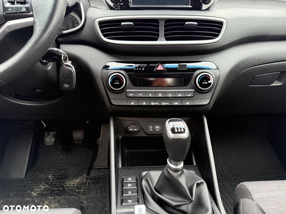 Hyundai Tucson blue 1.6 CRDi 4WD Premium - 13