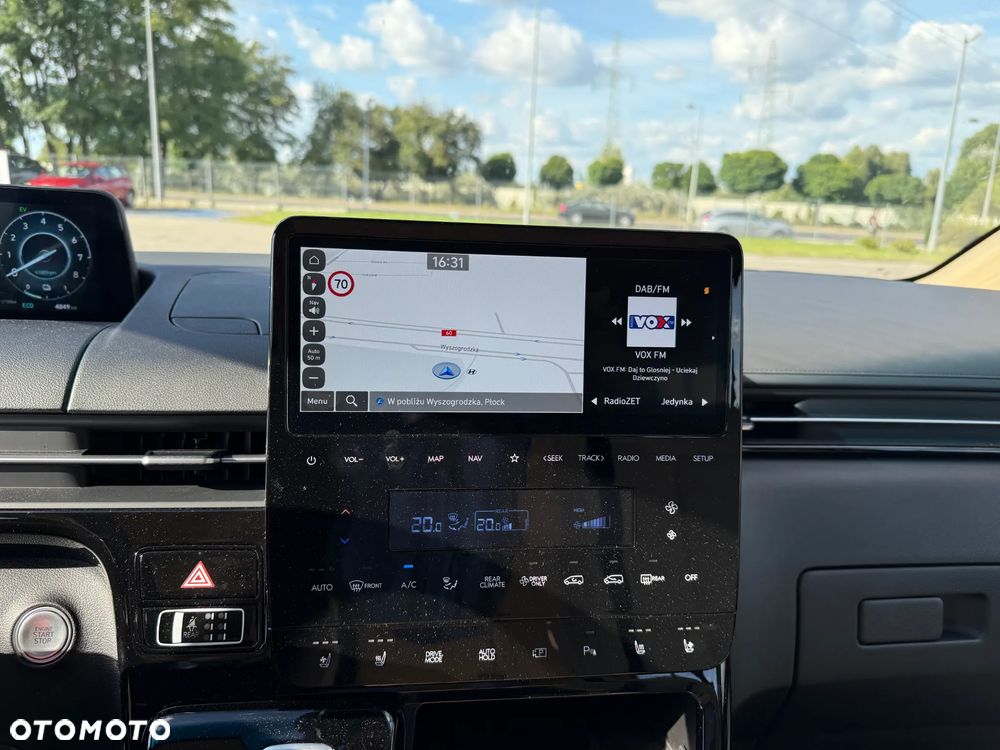 Hyundai Staria 1.6 T-GDI HEV Smart VIP - 15