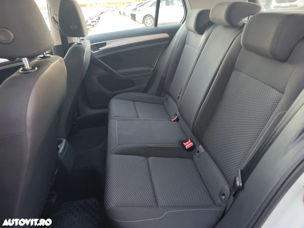 Volkswagen Golf 1.0 TSI Comfortline - 13