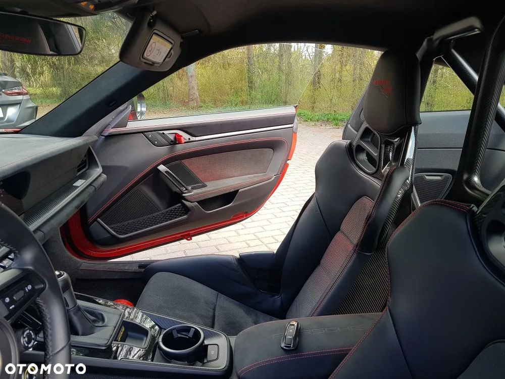 Porsche 911 GT3 RS - 21