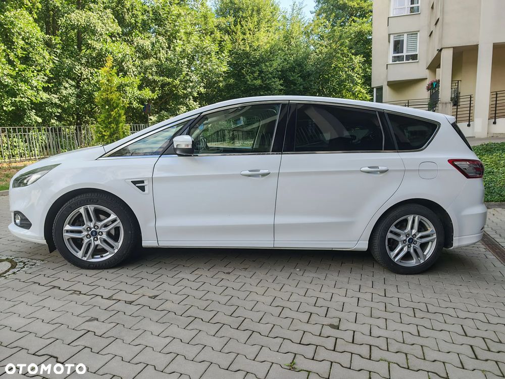 Ford S-Max 2.0 TDCi Titanium - 4