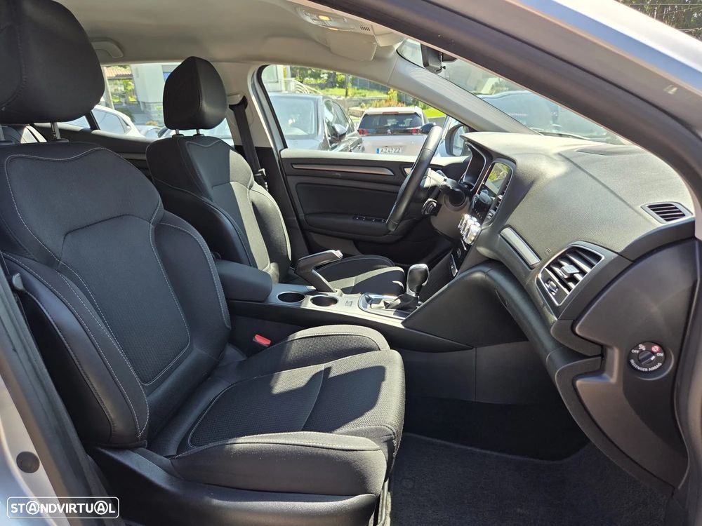 Renault Mégane 1.5 Blue dCi Bose Edition - 6