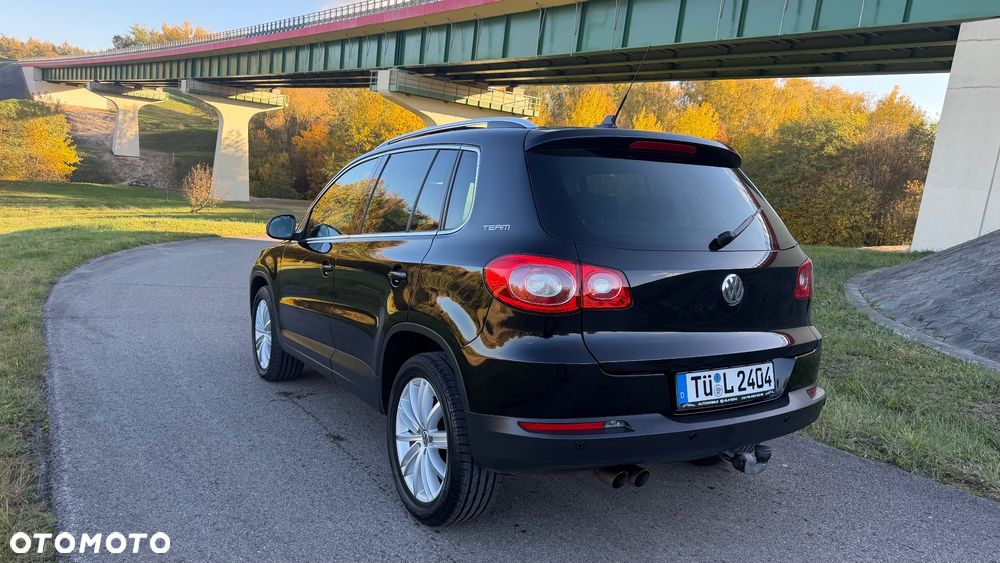 Volkswagen Tiguan - 33