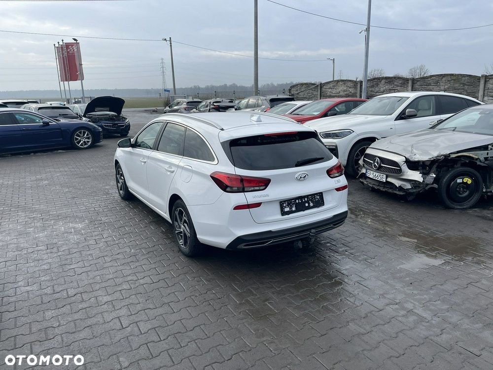 Hyundai i30 1.5 DPI Comfort - 4