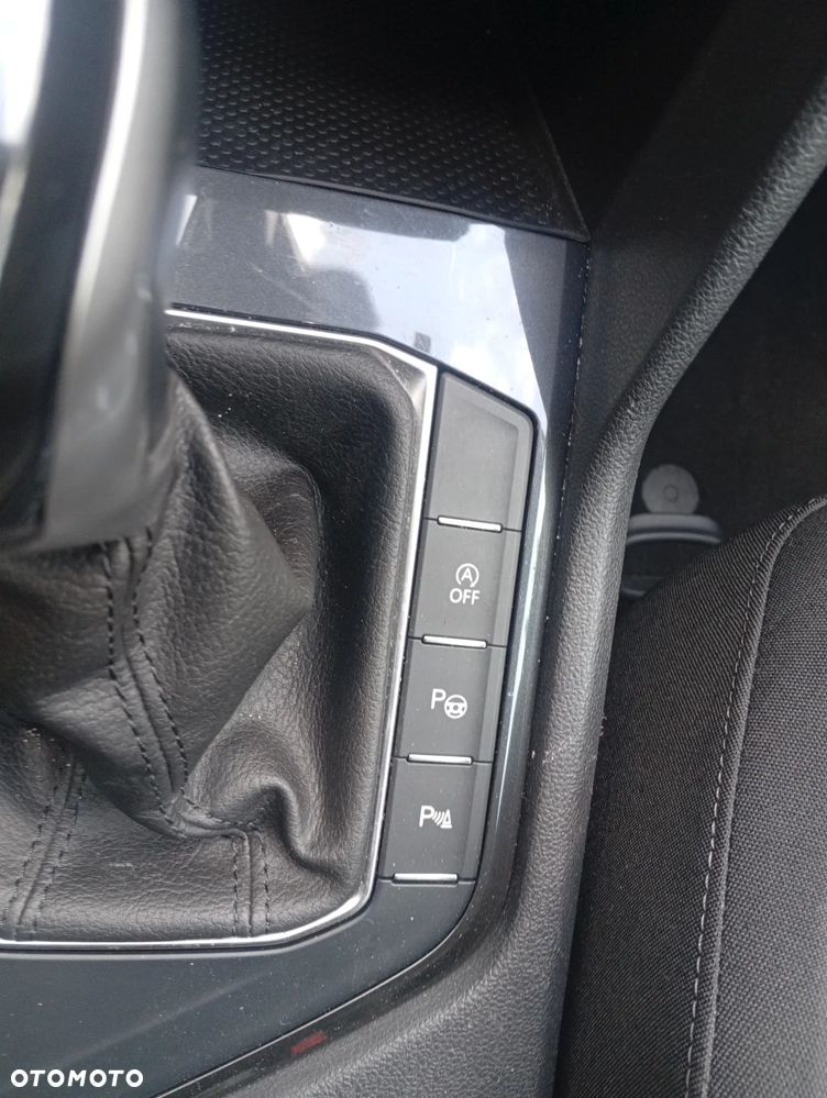 Volkswagen Tiguan 2.0 TDI SCR Elegance DSG - 33