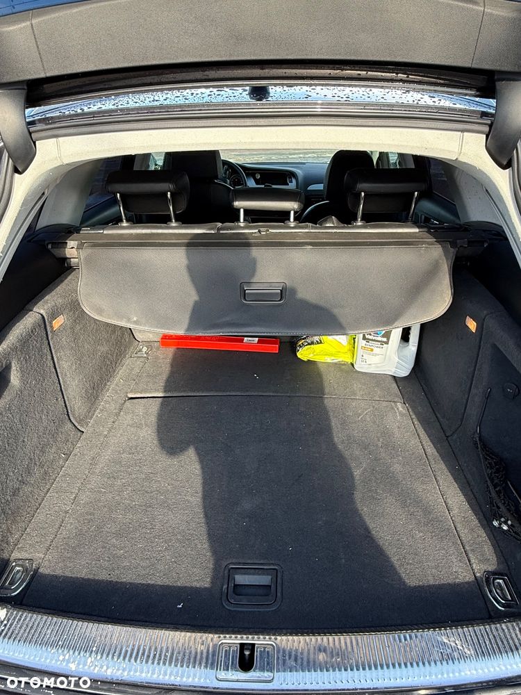 Audi A4 Avant 2.0 TDI Multitronic - 6