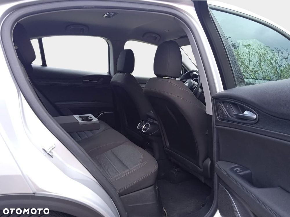 Alfa Romeo Stelvio 2.0 Turbo Business Q4 - 38