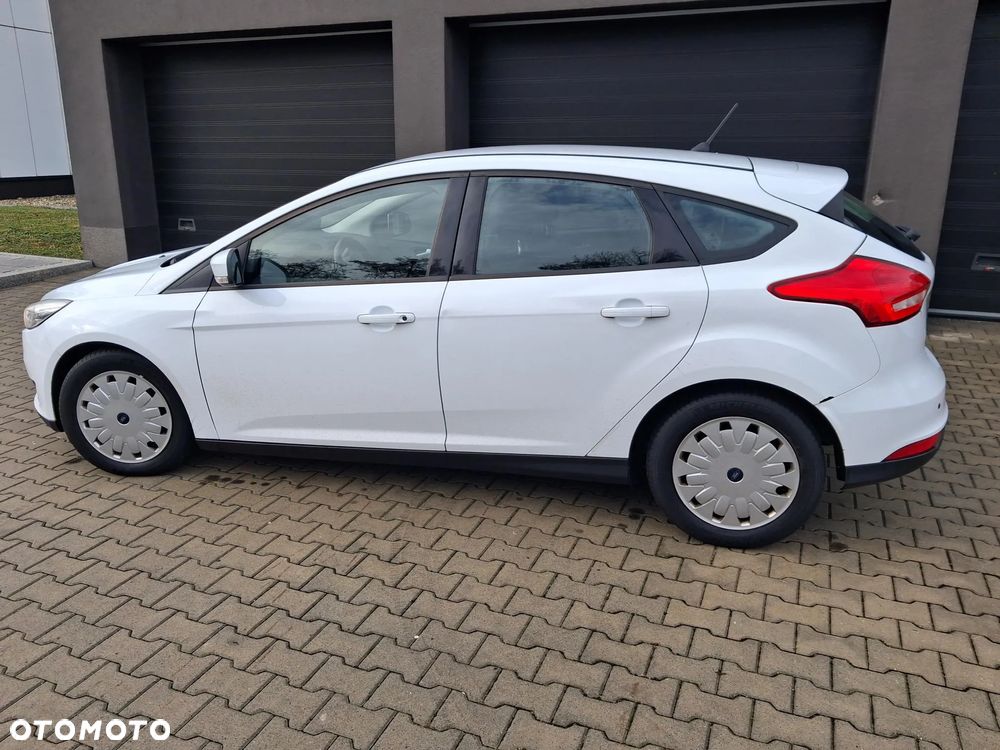 Ford Focus 1.5 TDCi Trend ECOnetic ASS - 3