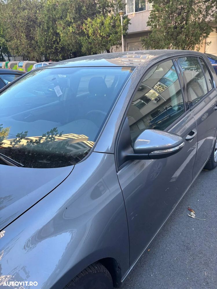 Volkswagen Golf 1.6 TDI DPF Comfortline - 3