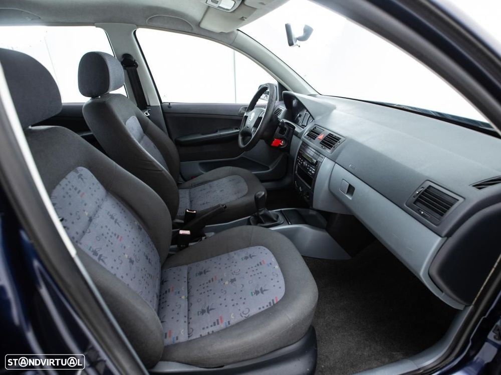 Skoda Fabia - 9