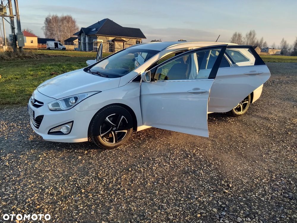 Hyundai i40 i40cw 1.6 Fifa World Cup Edition - 19