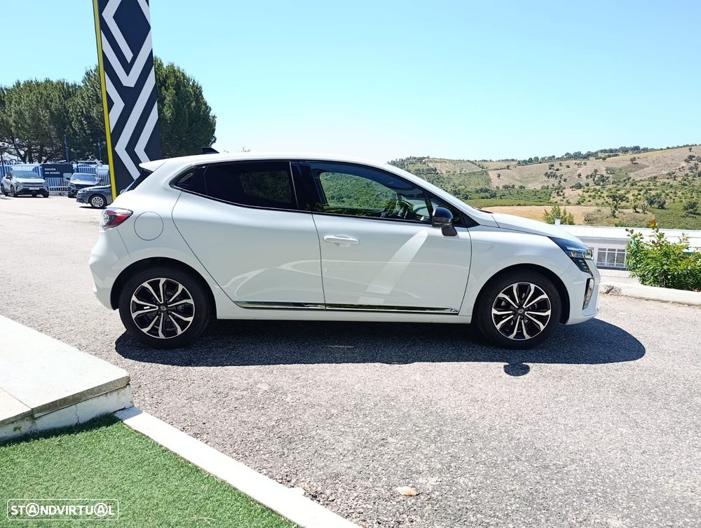 Renault Clio 1.0 TCe Techno Bi-Fuel - 9