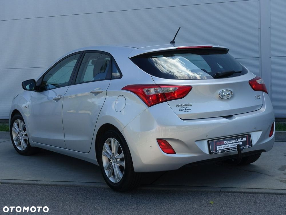 Hyundai i30 1.4 Premium - 11