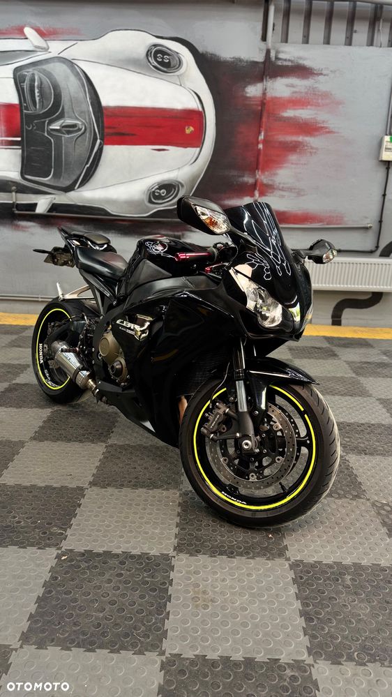Honda CBR - 2