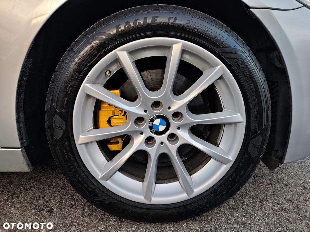 BMW Seria 5 520d Luxury Line - 17