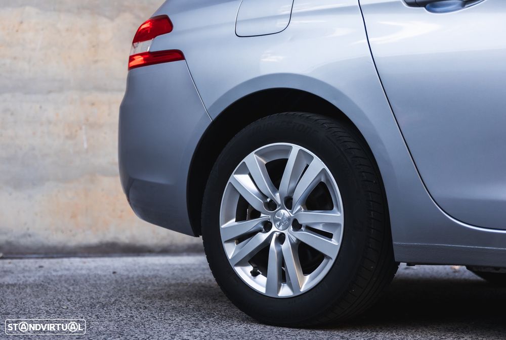 Peugeot 308 - 9