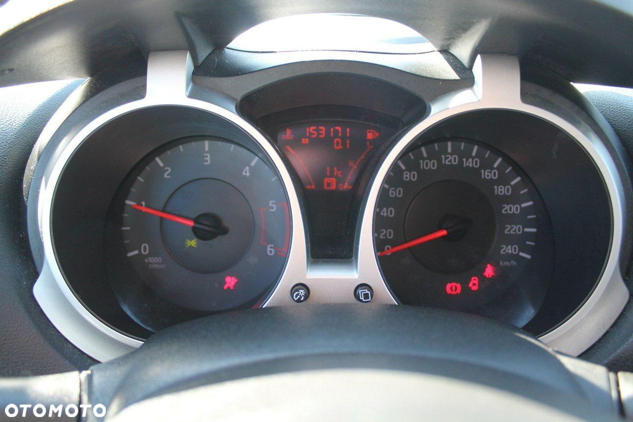 Nissan Juke - 16