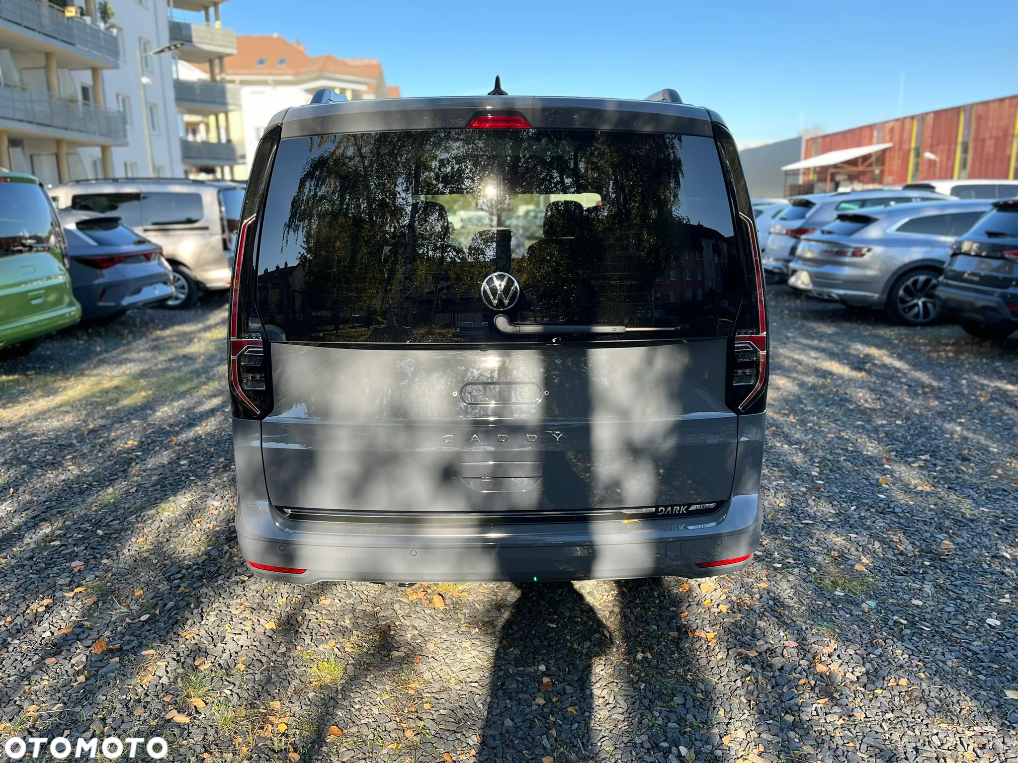 Volkswagen Caddy 2.0 TDI Dark Label DSG - 6