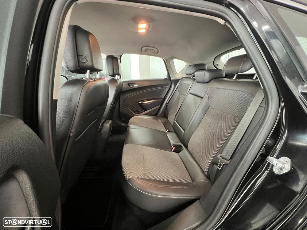 Opel Astra 1.4 Cosmo - 9