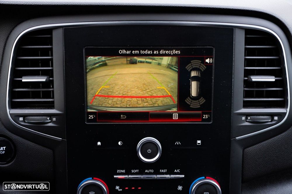 Renault Mégane Sport Tourer 1.5 dCi GT Line - 40