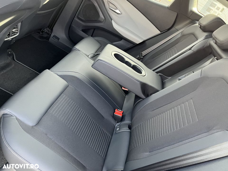 Ford Explorer - 17
