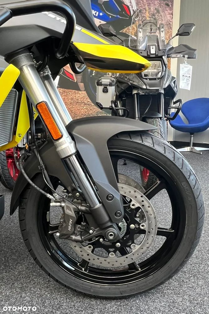 Suzuki V-STROM - 15