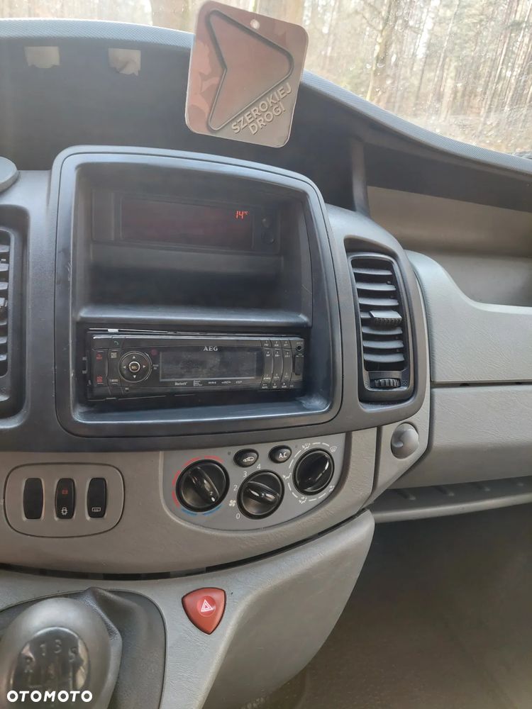 Renault Trafic  Long 2.5 - 23