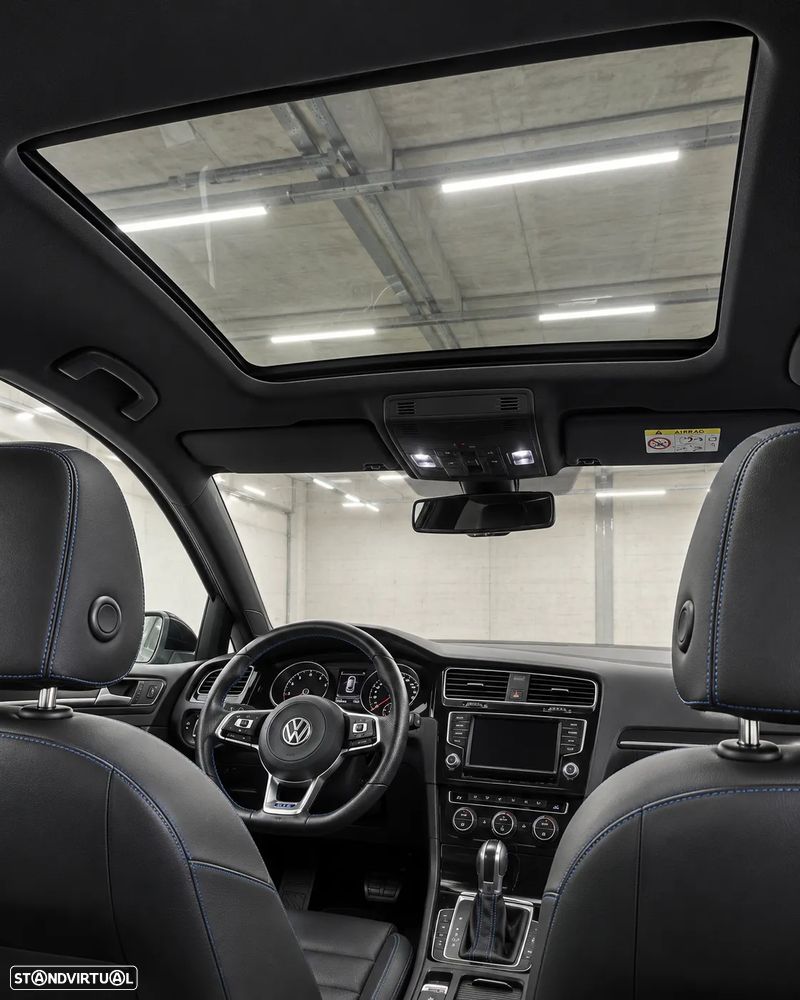 VW Golf - 11