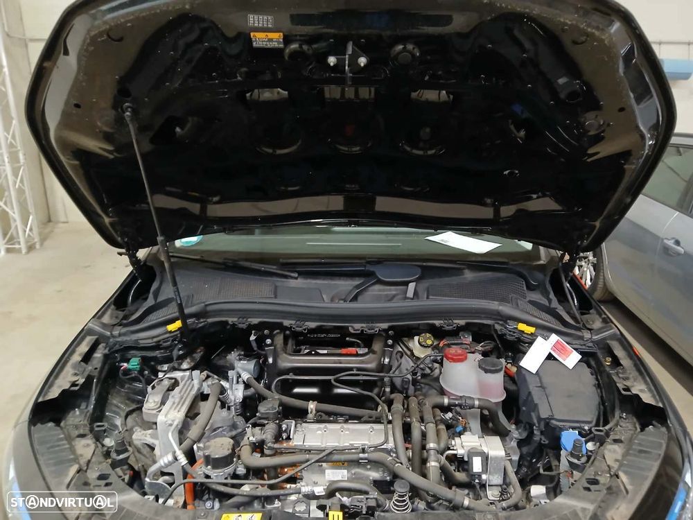 Mercedes-Benz EQA 250+ - 11