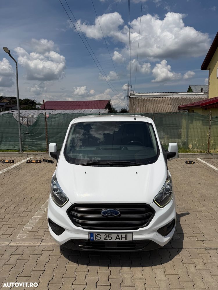 Ford Transit Custom - 8