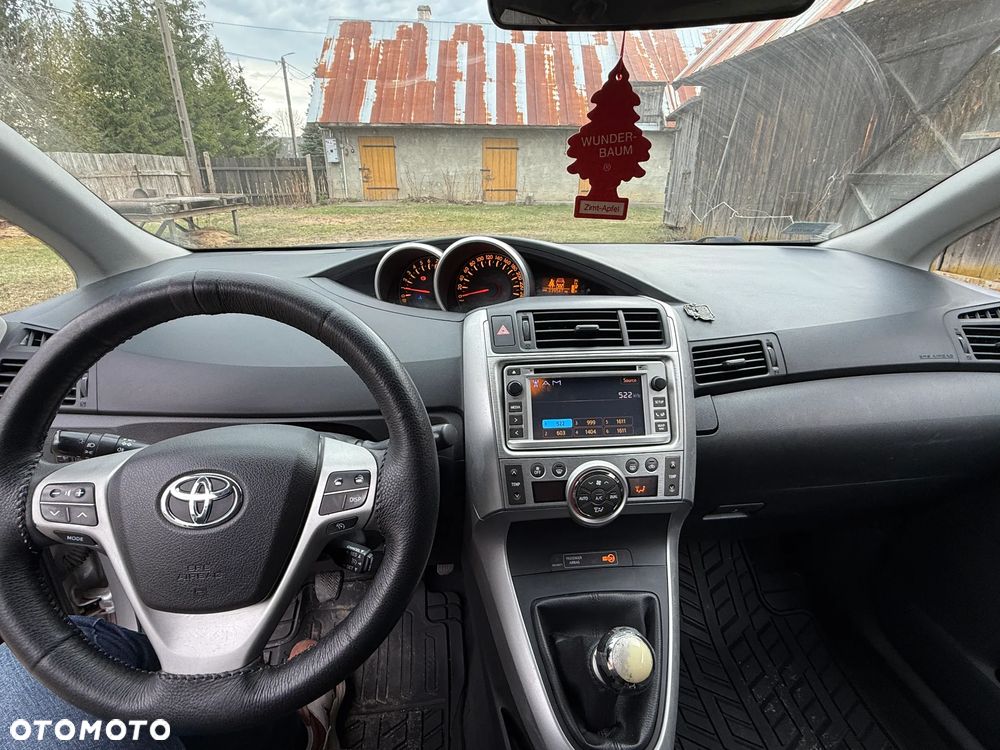 Toyota Verso 1.8 7-Sitzer Life - 12