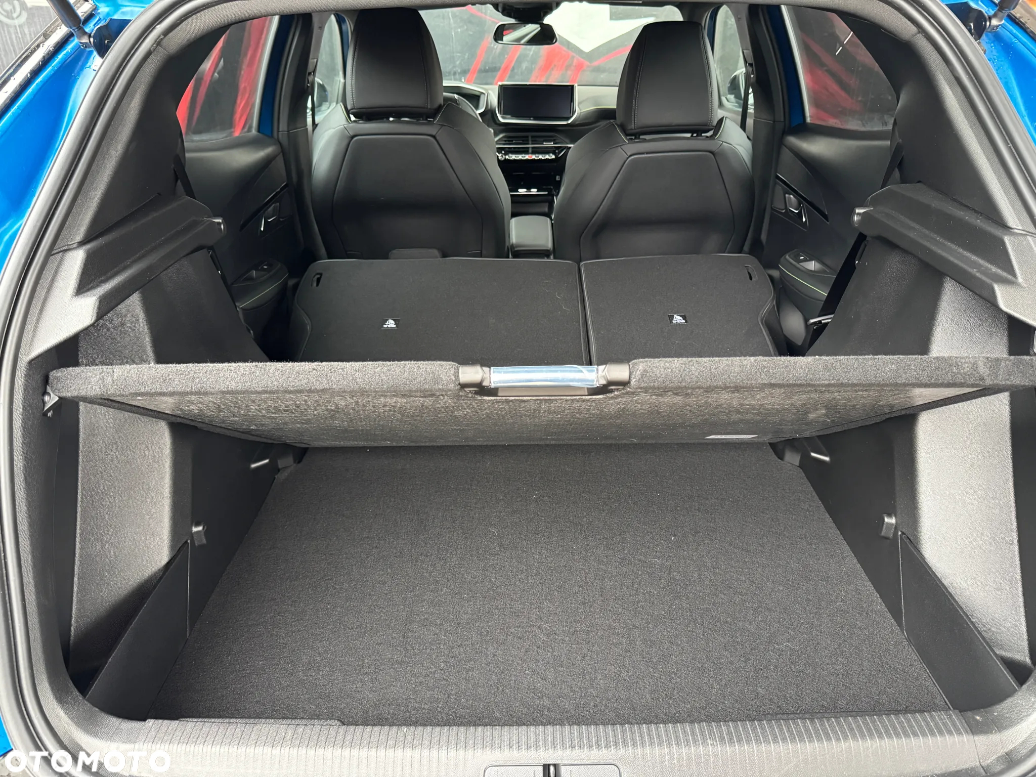 Peugeot 2008 PureTech mHEV GT e-DCS6 - 13