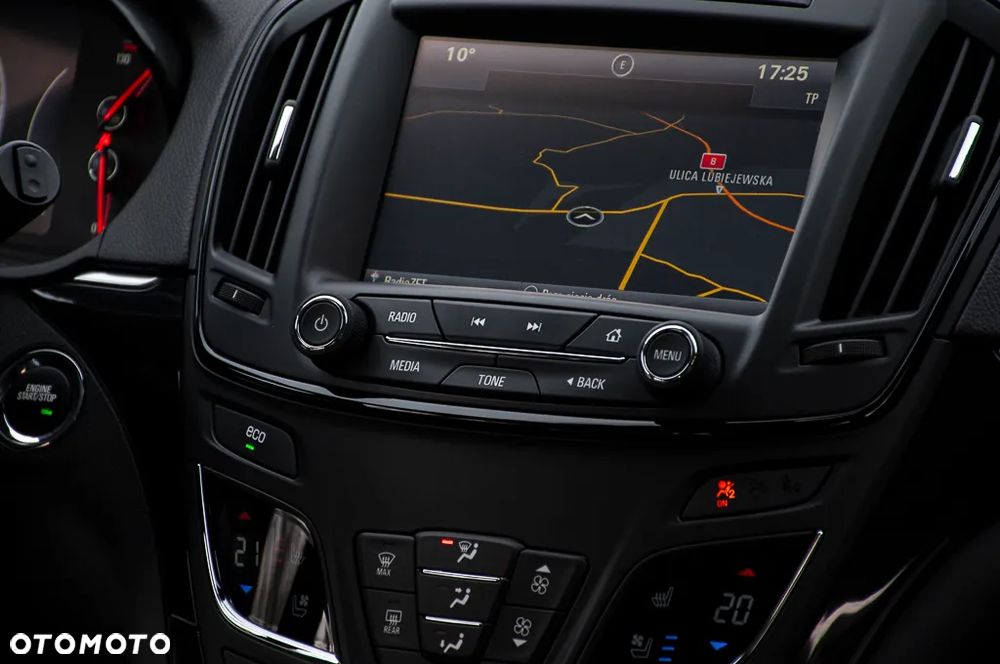 Opel Insignia 2.0 CDTI ecoFLEX Start/Stop Business Innovation - 17