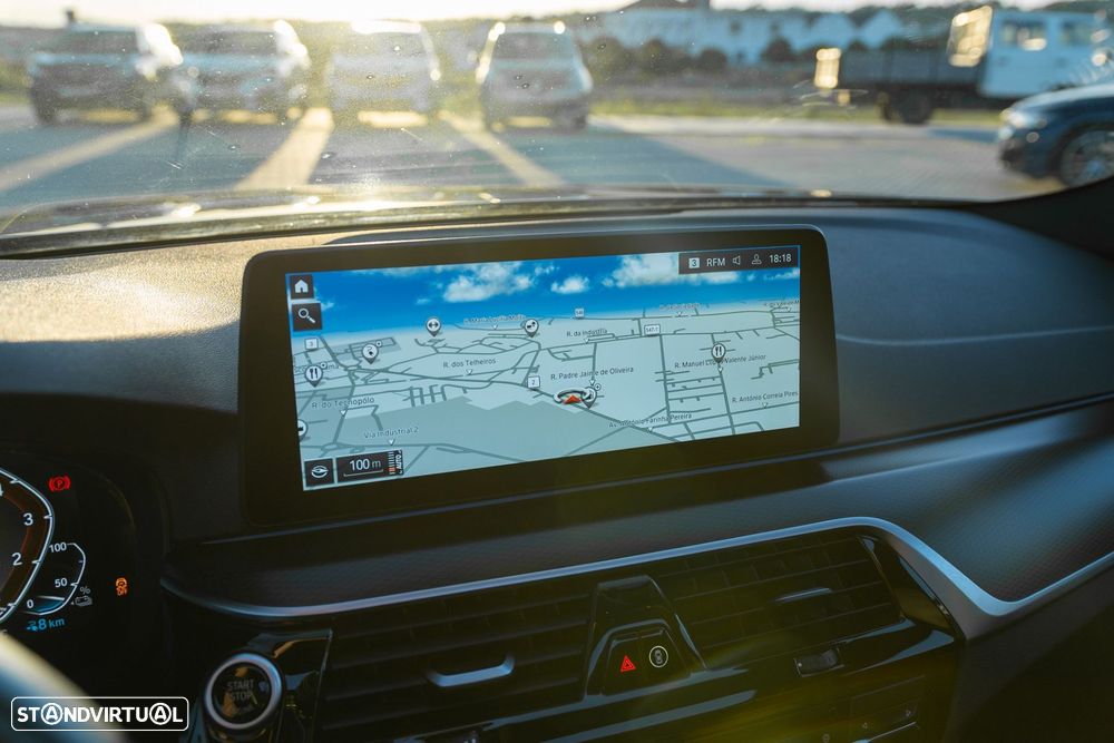 BMW 530 e Pack M - 20