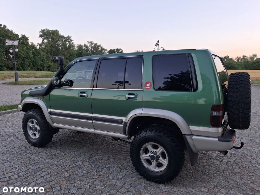 Isuzu Trooper - 13