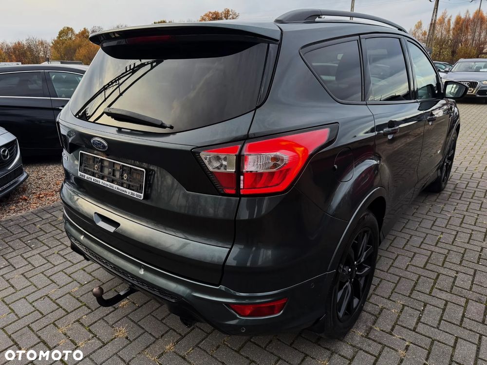 Ford Kuga 2.0 TDCi 4x4 ST-Line - 4