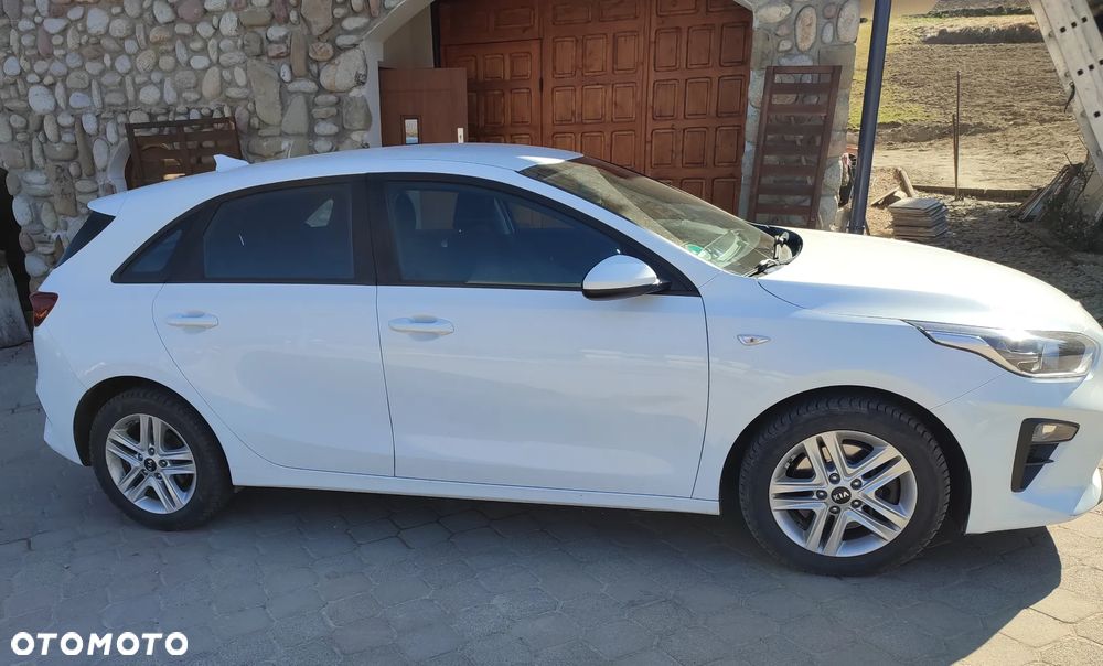 Kia Ceed 1.4 L Business Line - 3