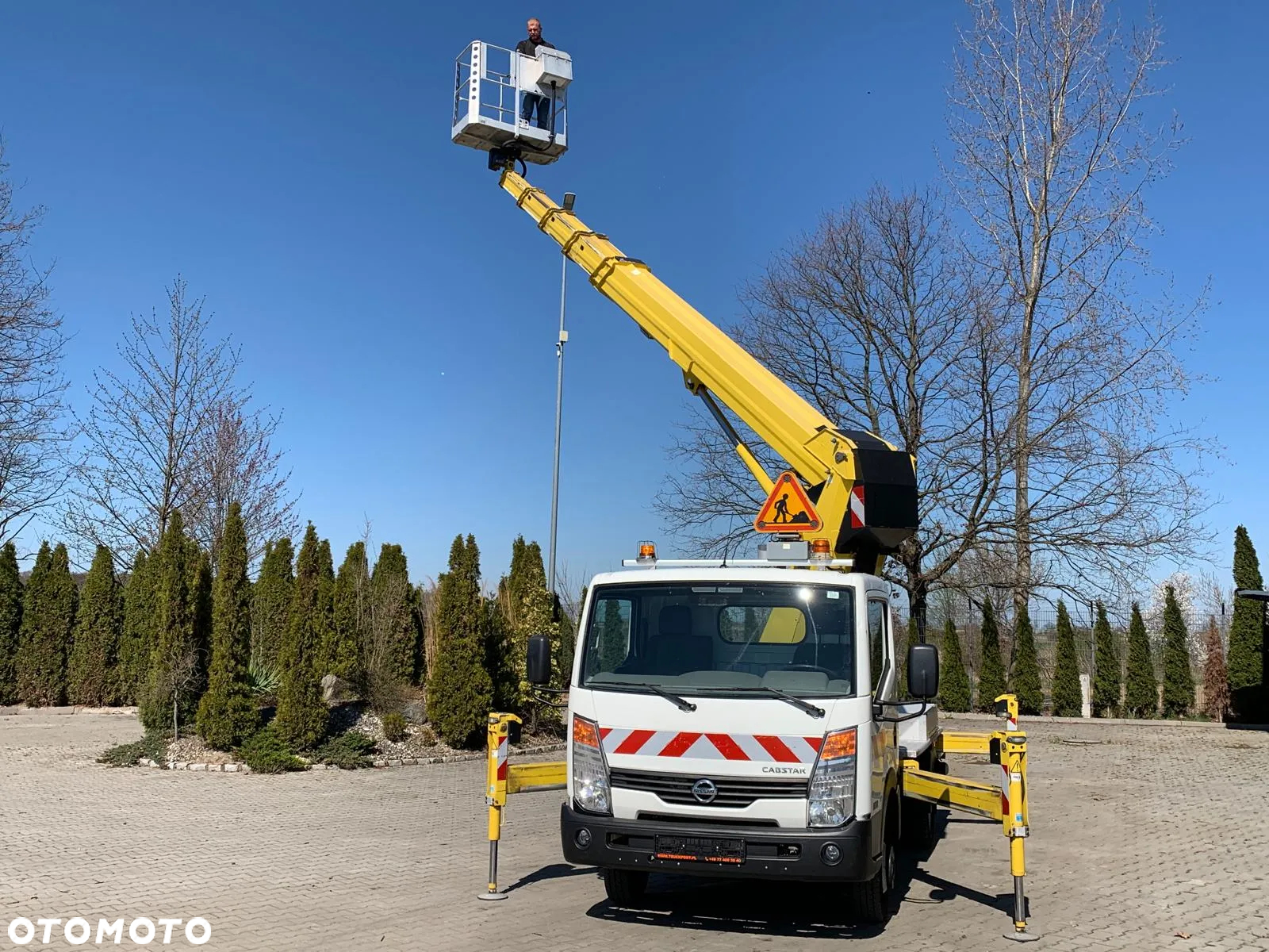 Nissan NISSAN CABSTAR 4x2 EURO6 PODNOŚNIK KOSZOWY - 17
