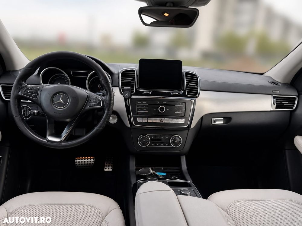 Mercedes-Benz GLE 350 d 4MATIC - 14