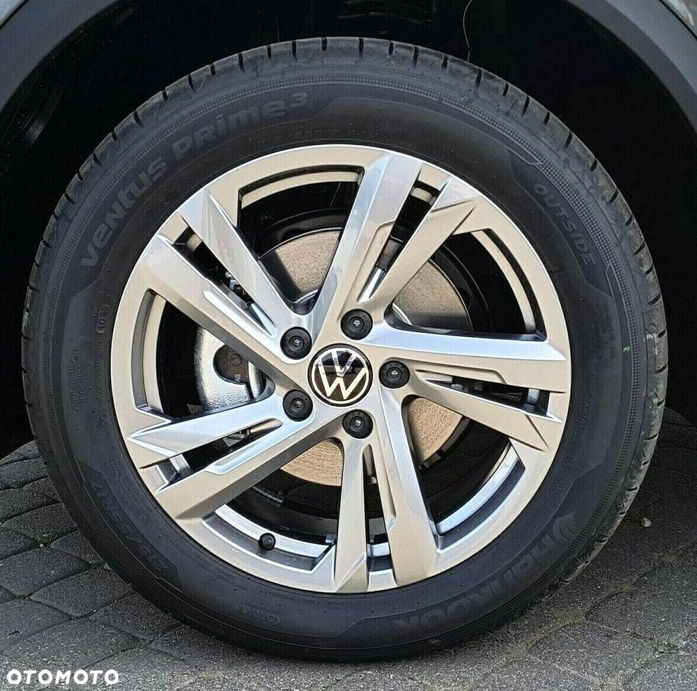 Volkswagen T-Roc - 9